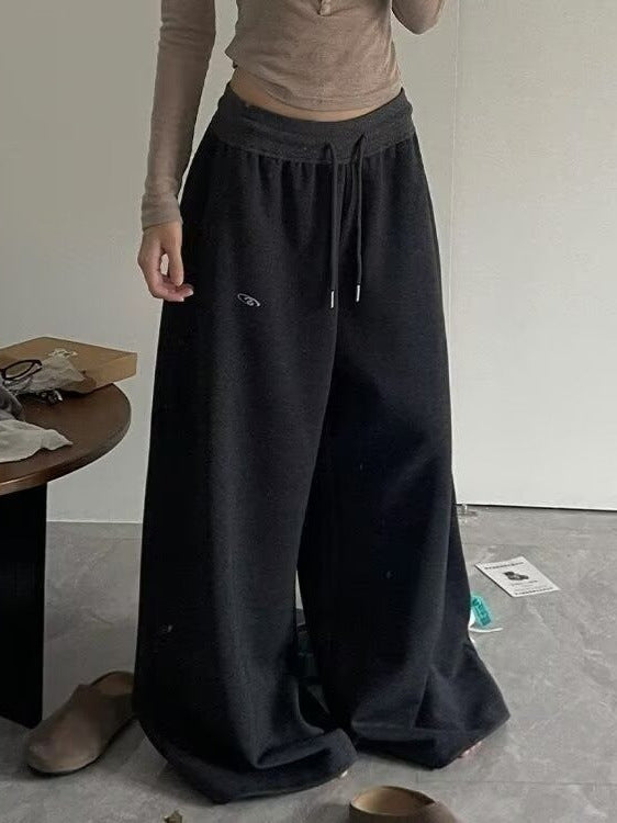 Drift Wide-Leg Sweatpants in Dark Grey