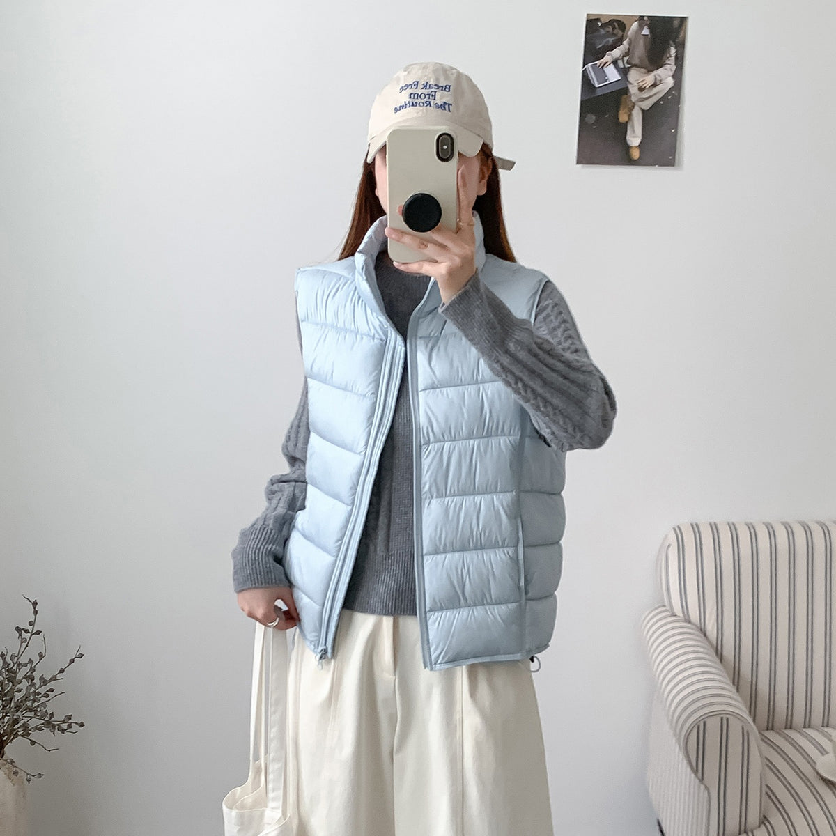 Cove Stand-Collar Puffer Vest in Blue