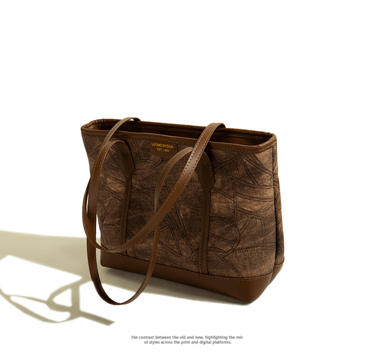 Carry Calder Tote Bag