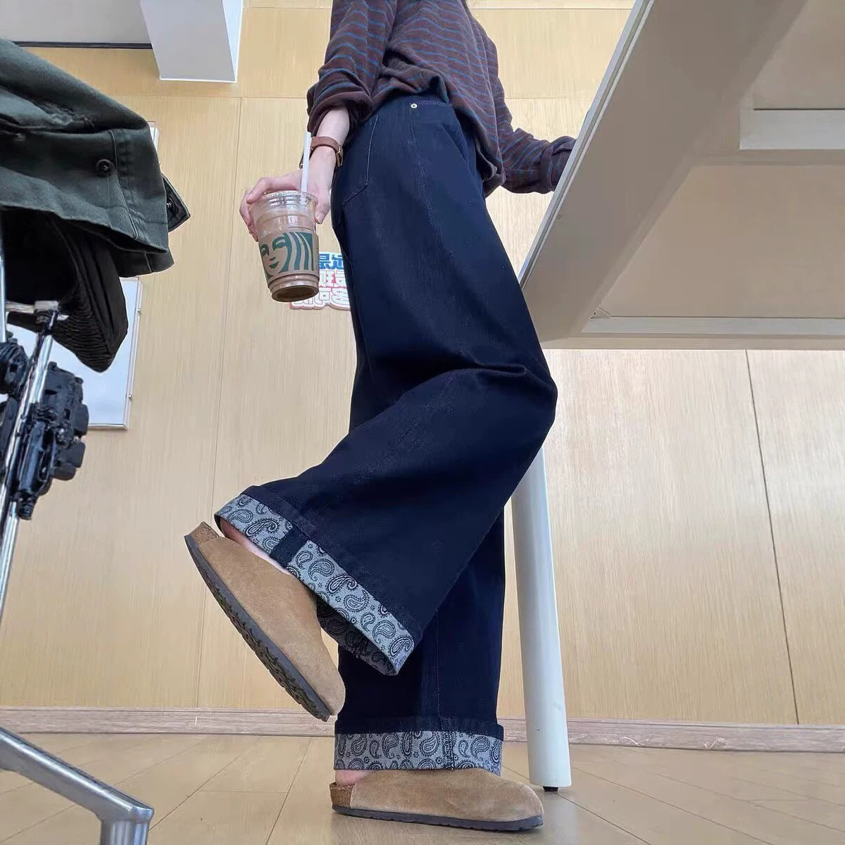 Indigo Deep-Blue Straight Jeans, view 4