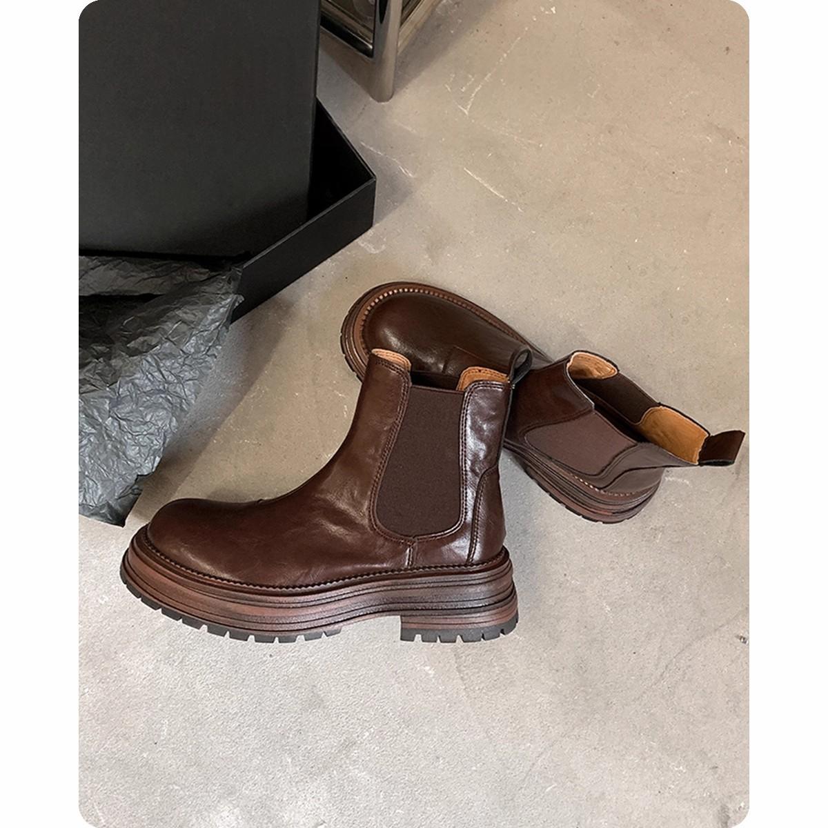 Stride Leather Vintage Ankle Boots