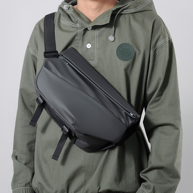 Carry Bexley Men's Crossbody Bag