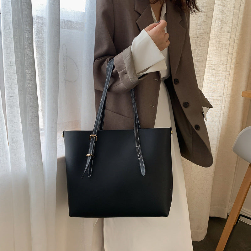 Carry Arden Tote Bag