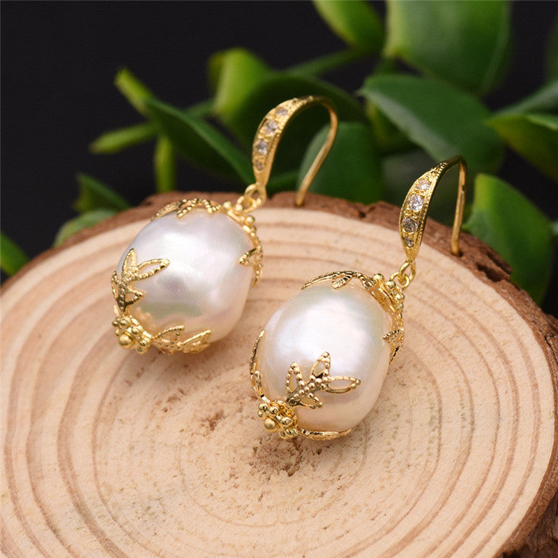 Lune Arden Pearl Earrings