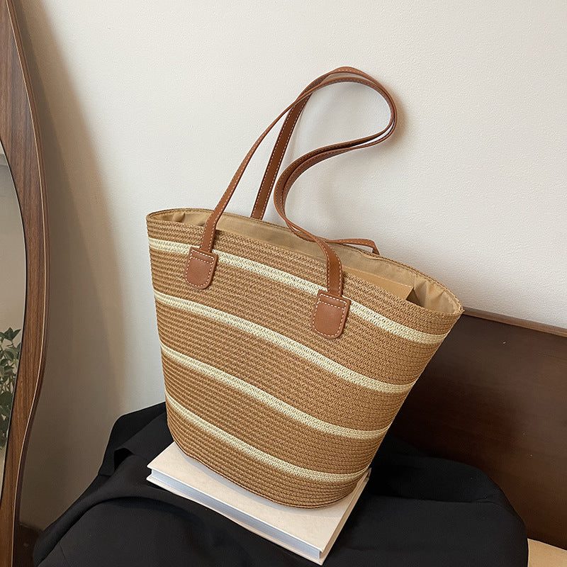 Carry Calder Sling Bag