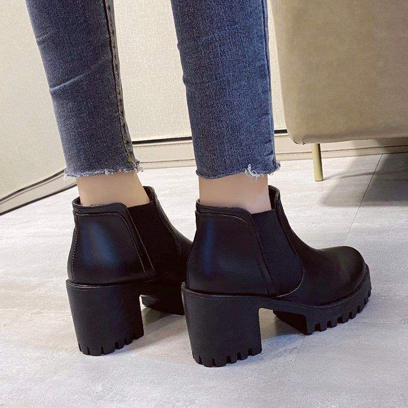 Stride Calder Chunky Ankle Boots