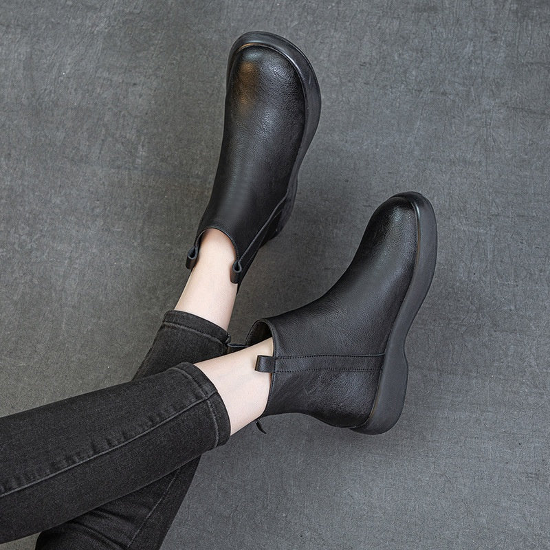 Stride Fleece-Lined Ankle Boots