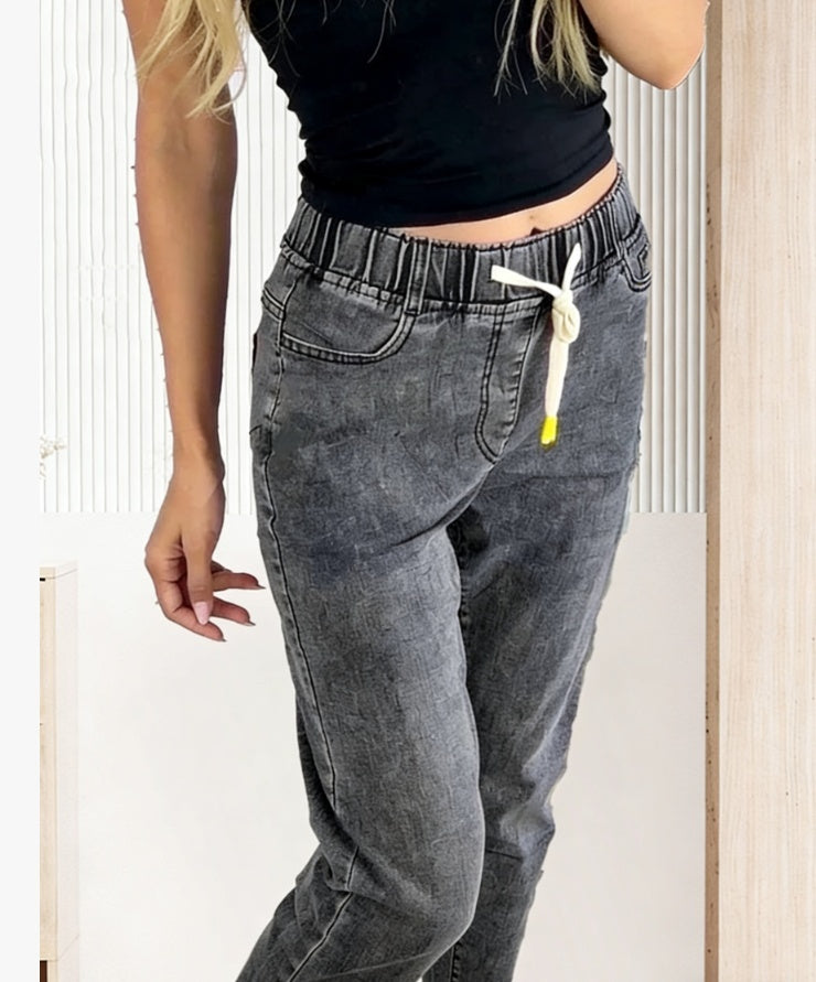Indigo Wide-Leg Straight Jeans
