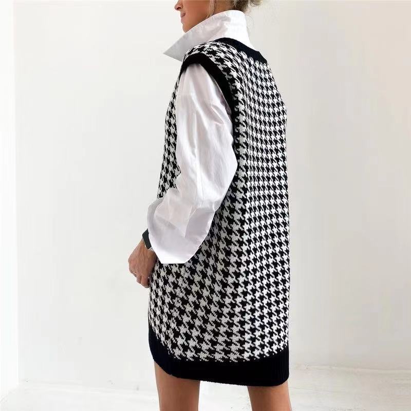 Hearth Relaxed Mid-Length V-Neck Sweater