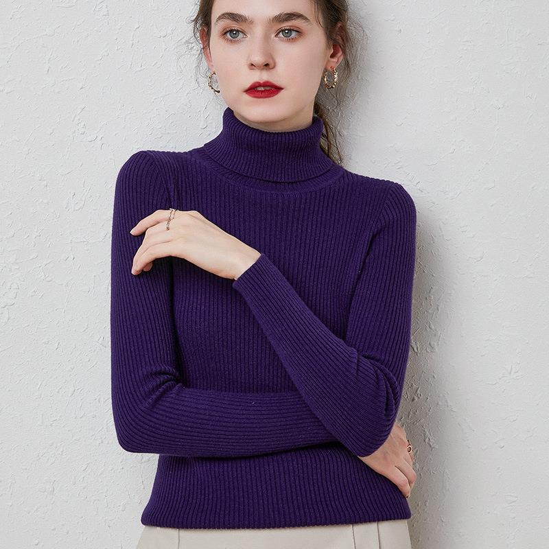Hearth Padded Slim Turtleneck Sweater