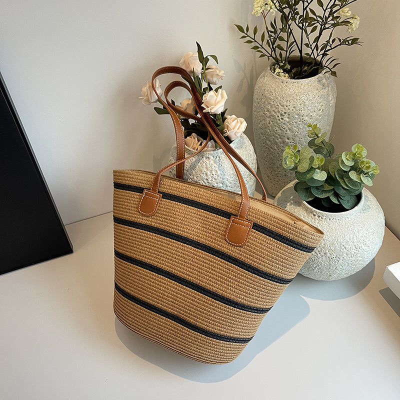 Carry Calder Sling Bag