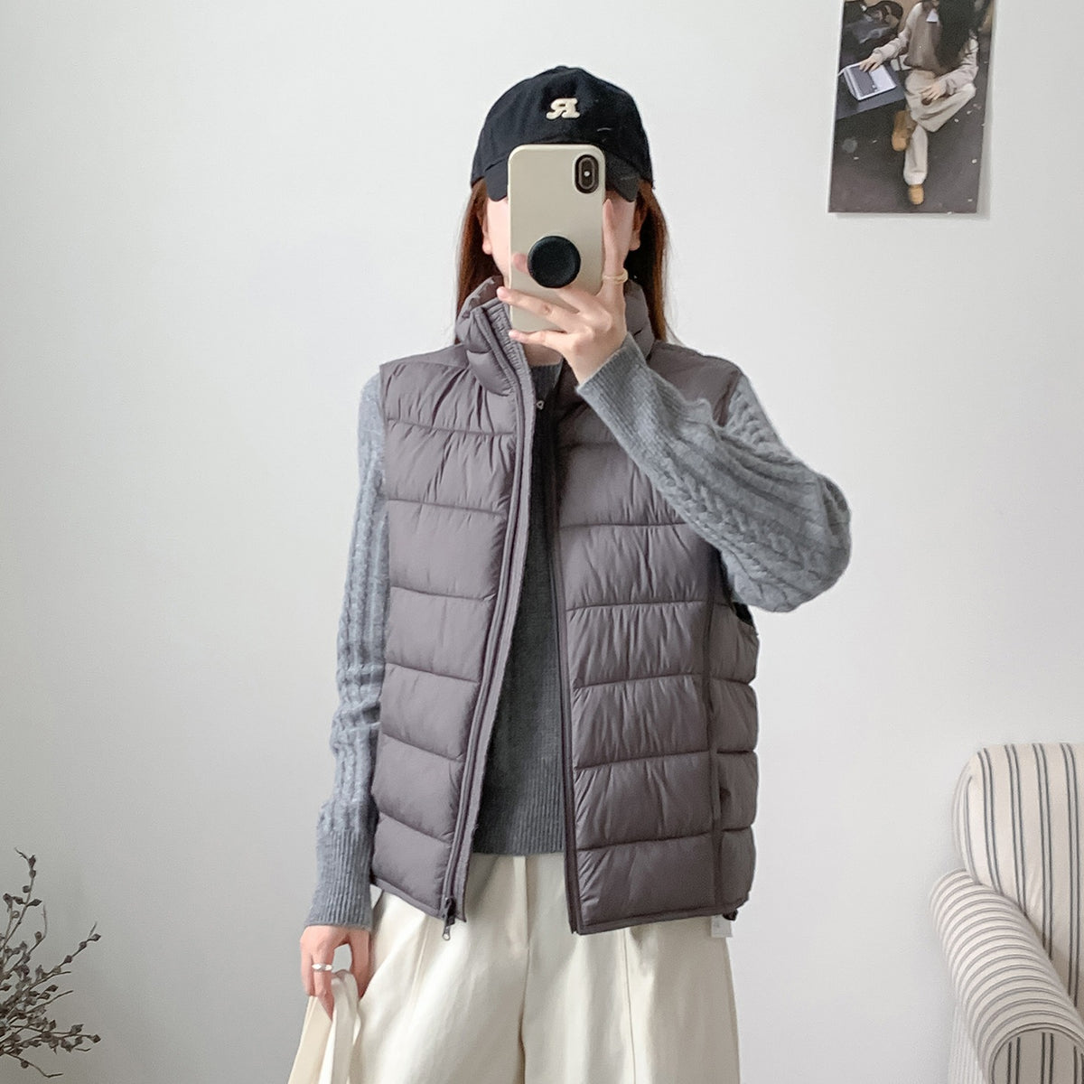 Cove Stand-Collar Puffer Vest in Grey