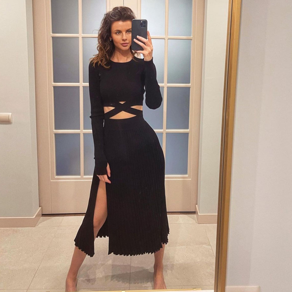 Sway Lace Lace-Up Pleated Skirt