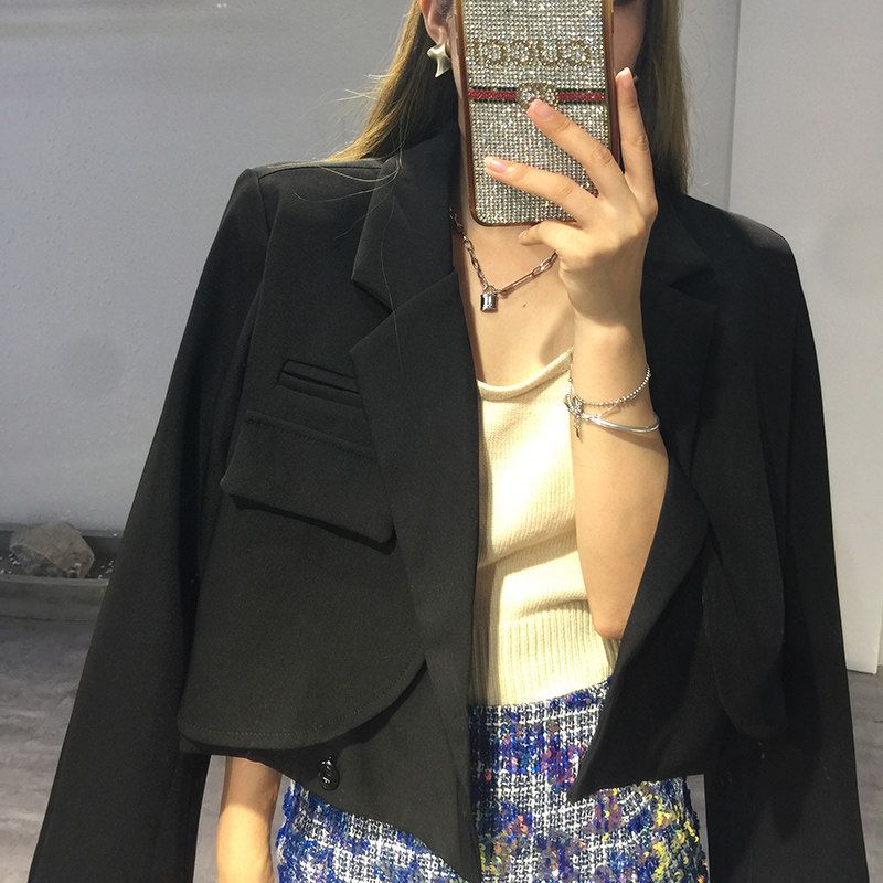 Aurelia Arden Short Blazer