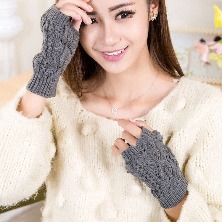 Ember Calder Wool Knit Gloves
