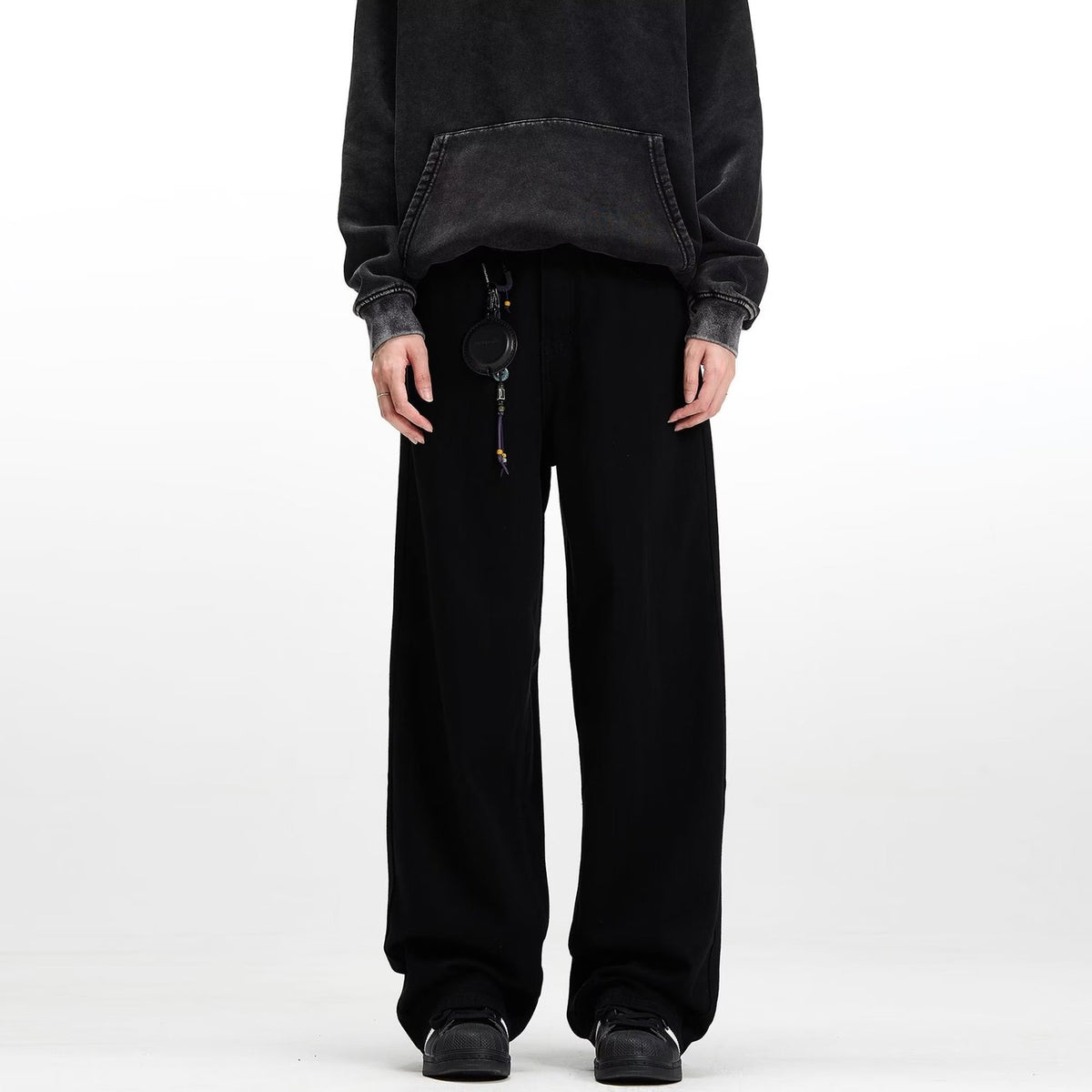 Indigo Men's Relaxed Retro Straight Jeans