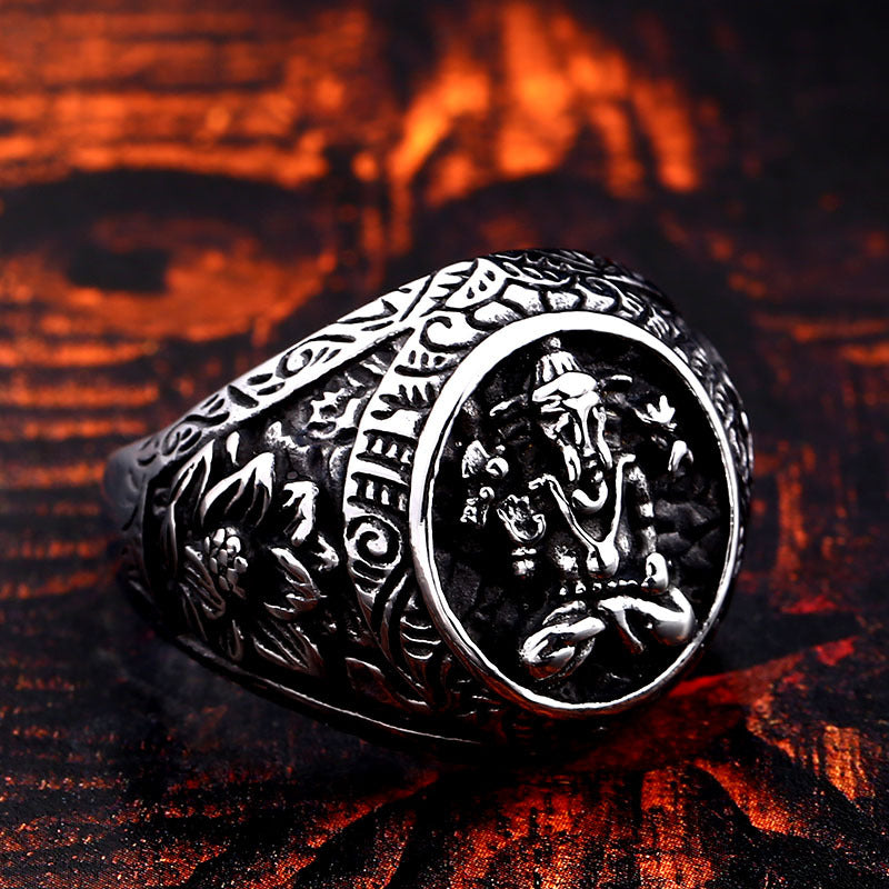 Lune Harlow Stainless Steel Ring