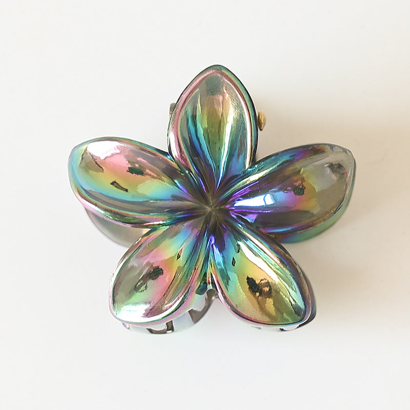 Ember Arden Retro Claw Clip