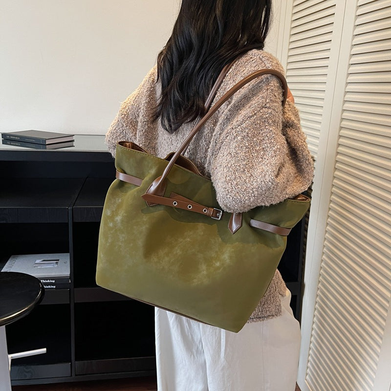 Carry Bexley Retro Tote Bag