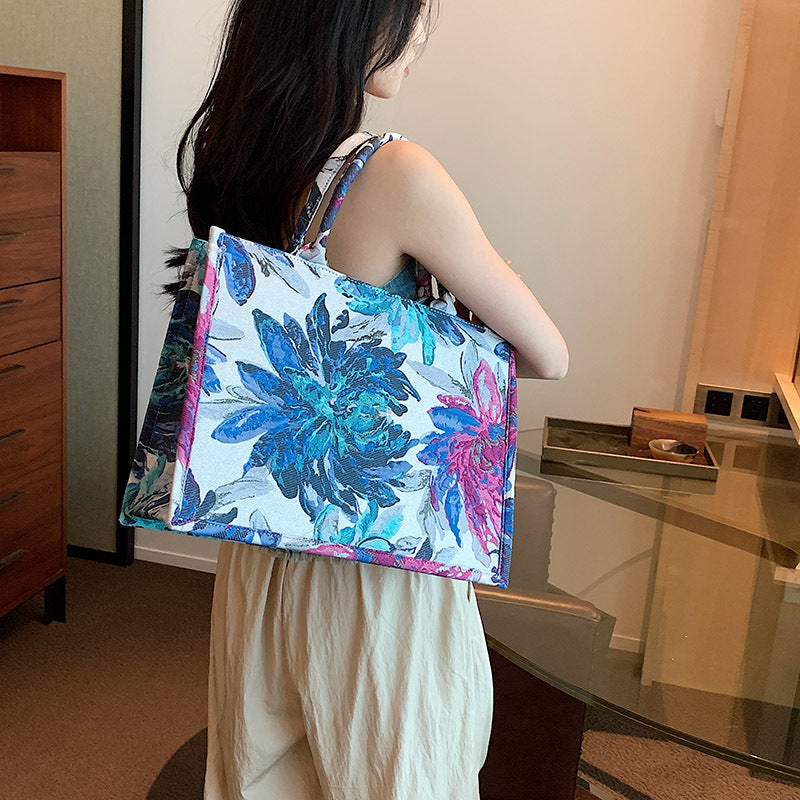 Carry Fenwick Crossbody Bag