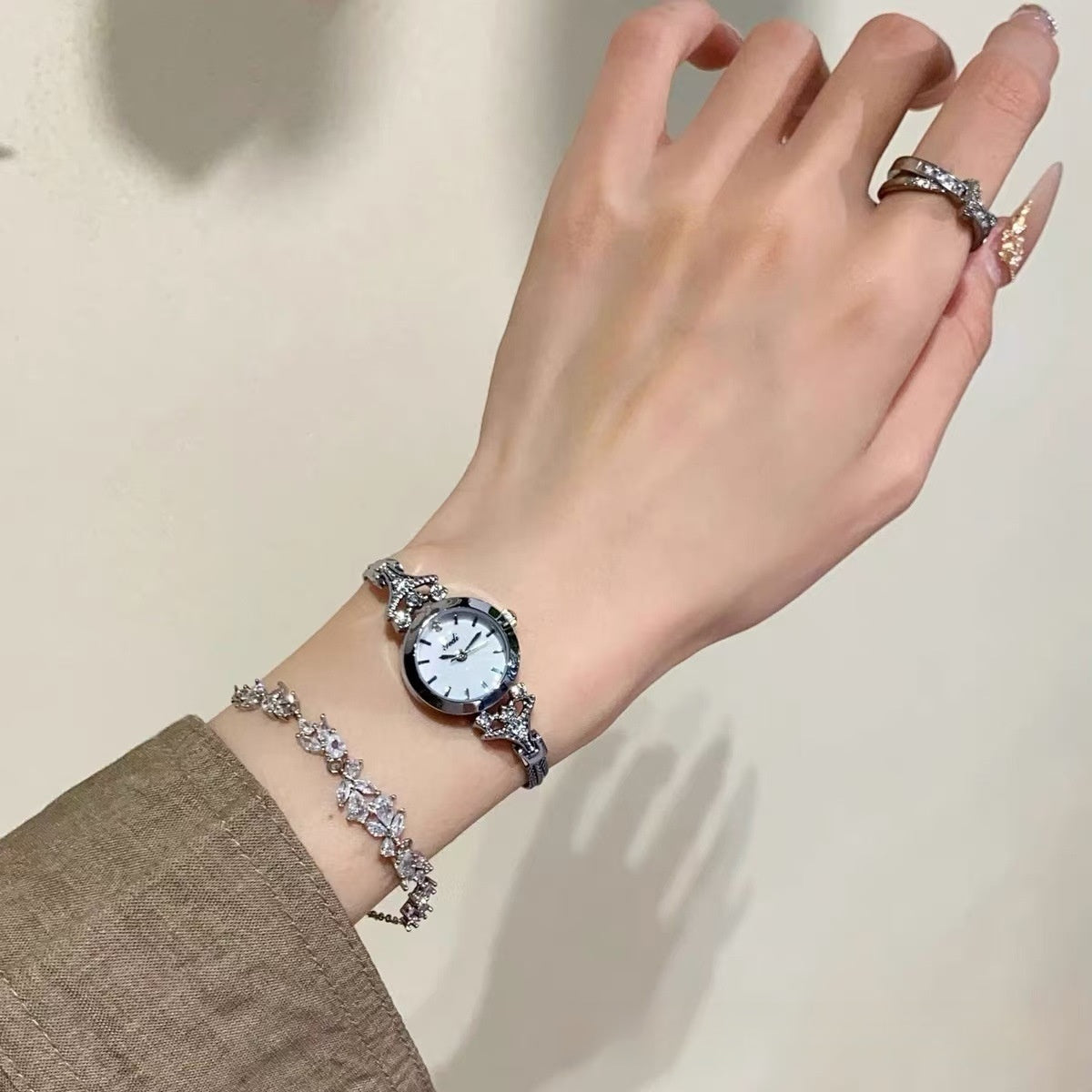 Tempo Elan Minimalist Watch