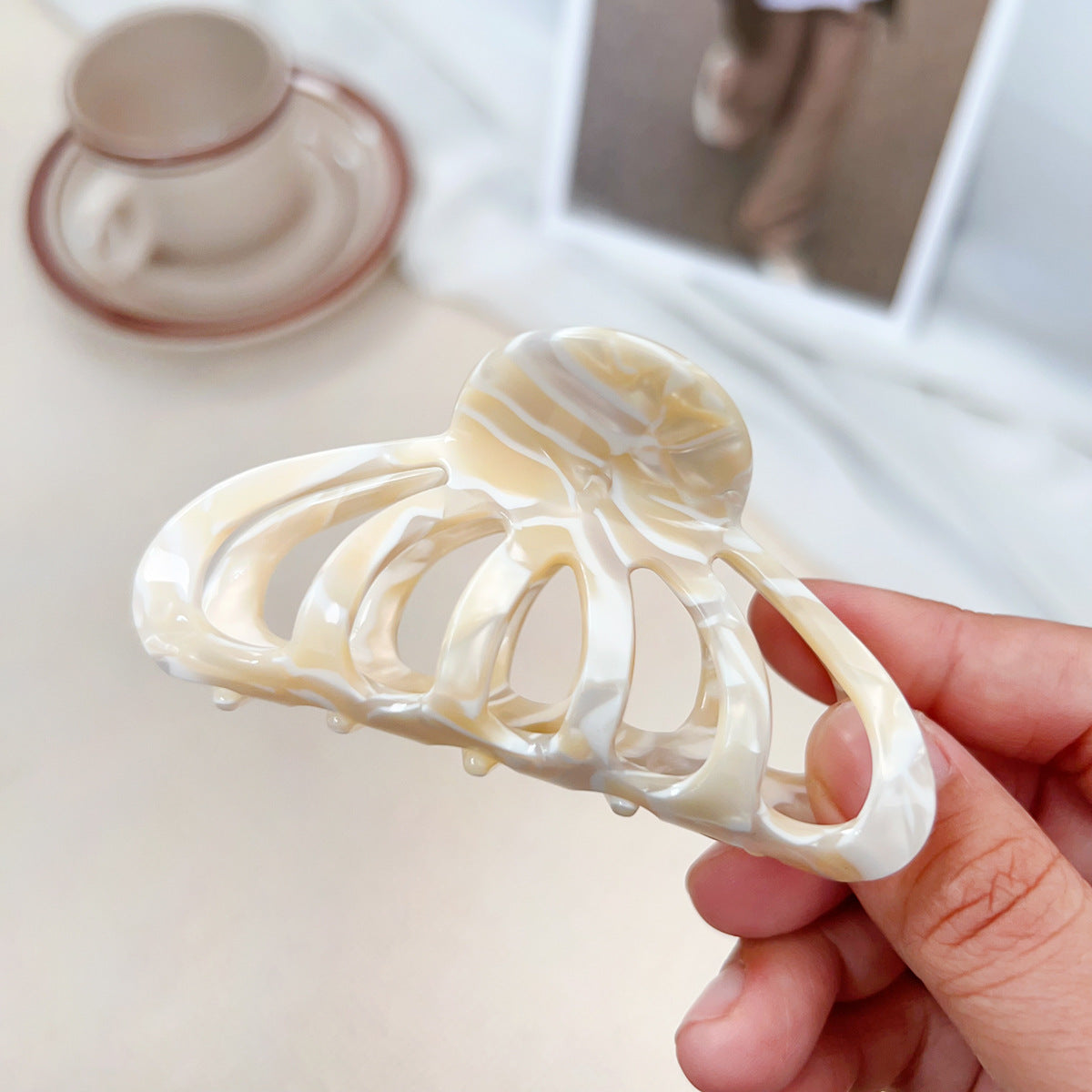 Ember Acetate Hair Clip