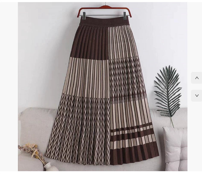 Sway Knit Plaid Pleated Skirt