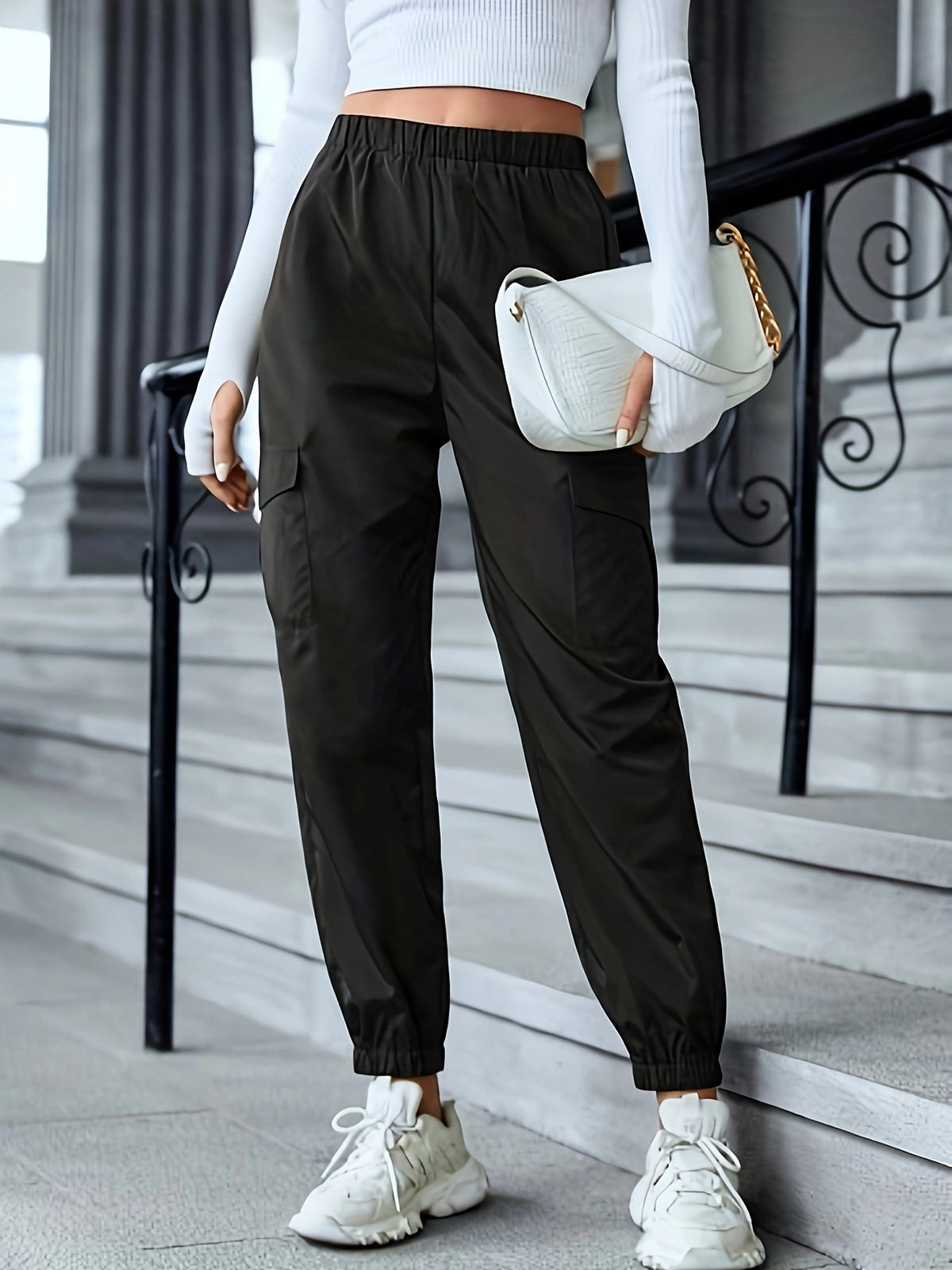 Rover Multi-Pocket Pocket Cargo Pants