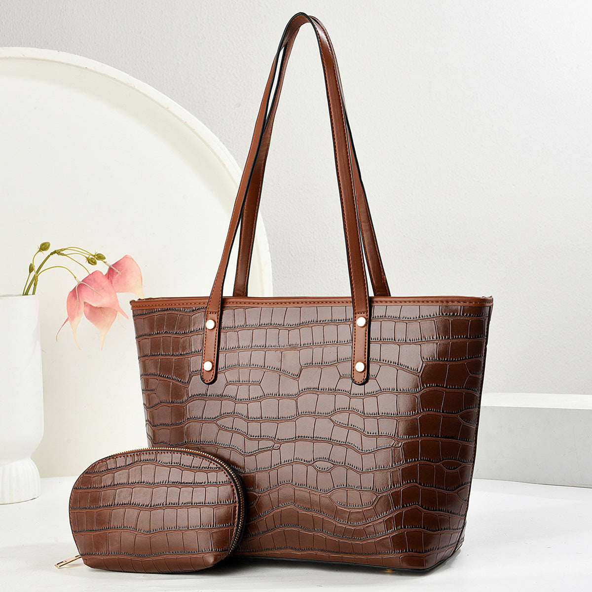 Carry Bexley Vintage Tote Bag