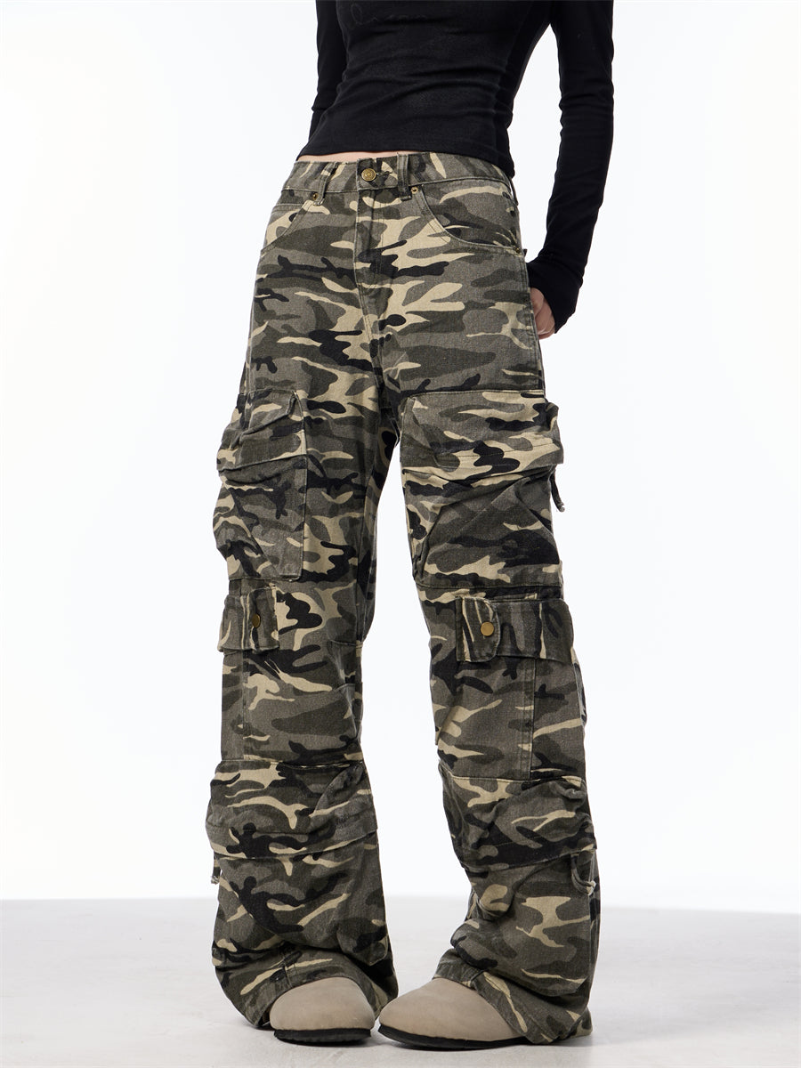 Rover Camo Retro Cargo Pants