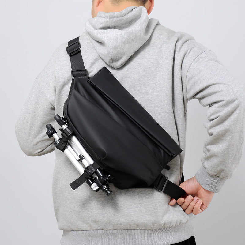 Carry Bexley Men's Crossbody Bag