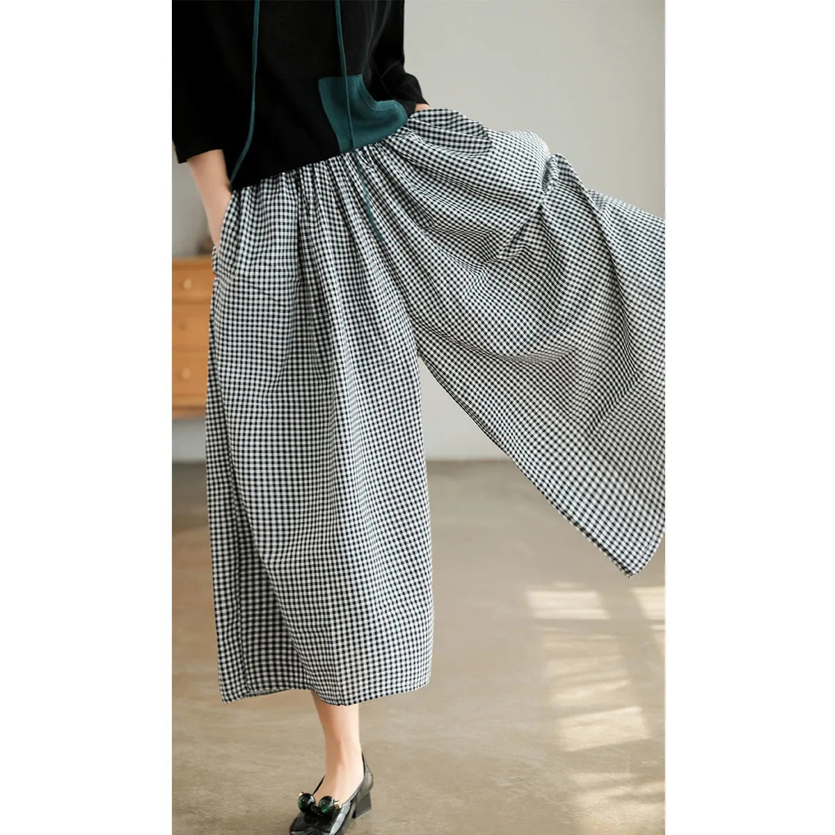 Flow Bexley Linen Cotton Cropped Trousers