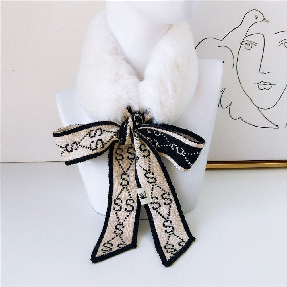 Ember Plush Houndstooth Scarf
