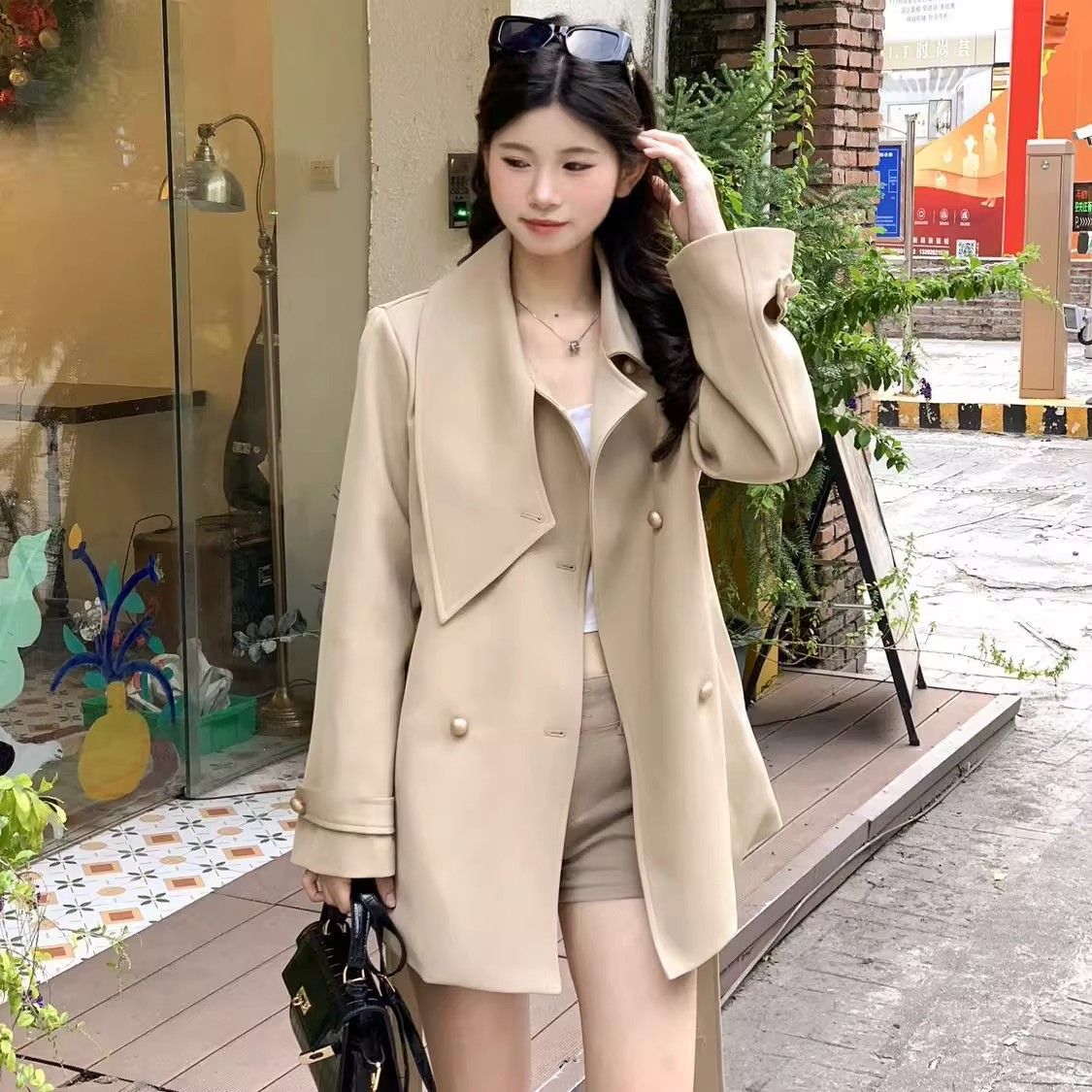 Lumen Arden Trench Coat