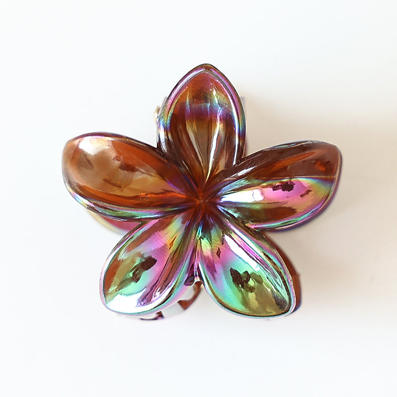 Ember Arden Retro Claw Clip