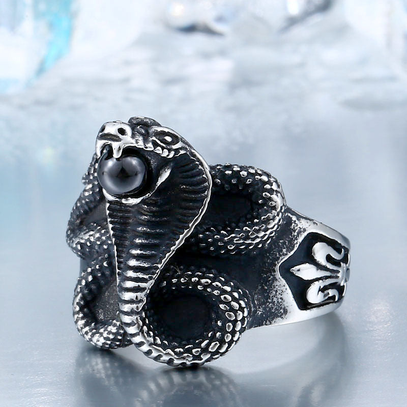 Lune Bexley Stainless Steel Titanium Steel Vintage Ring