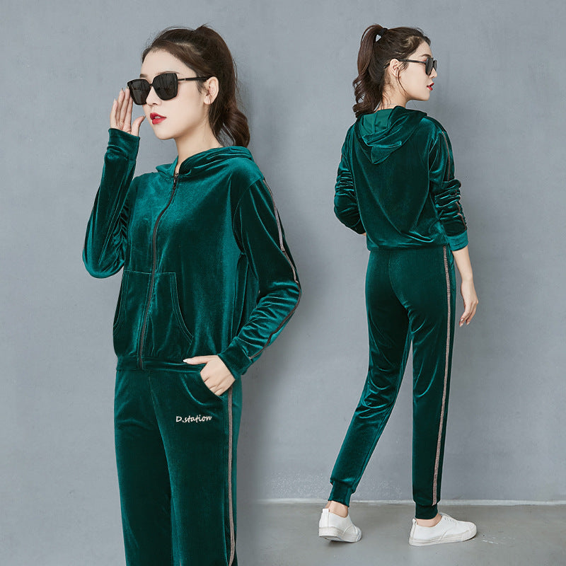 Sera Velvet Wide-Leg Trousers