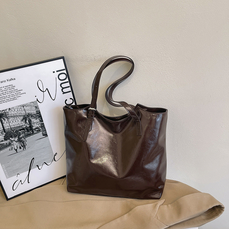 Carry Bexley Minimalist Tote Bag