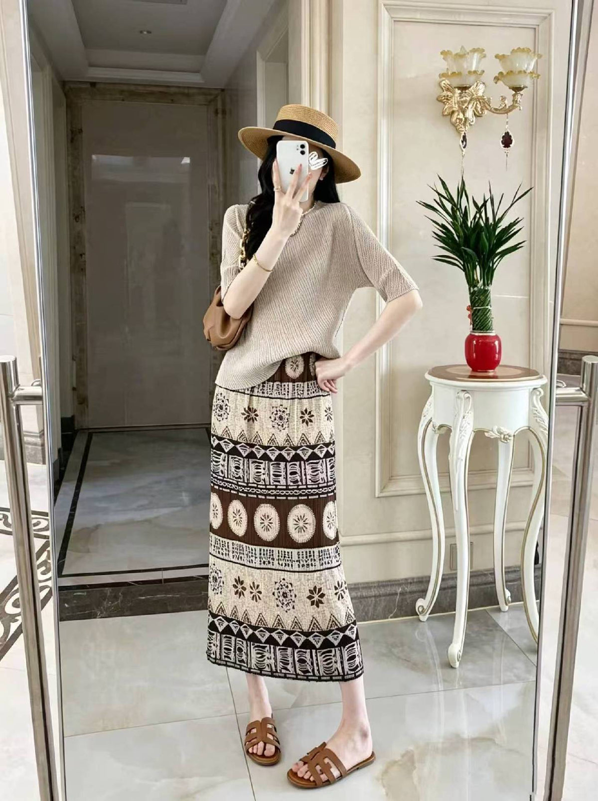 Sway Graffiti Pleated Skirt