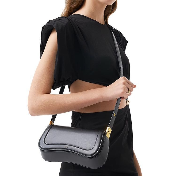 Carry Arden Retro Crossbody Bag