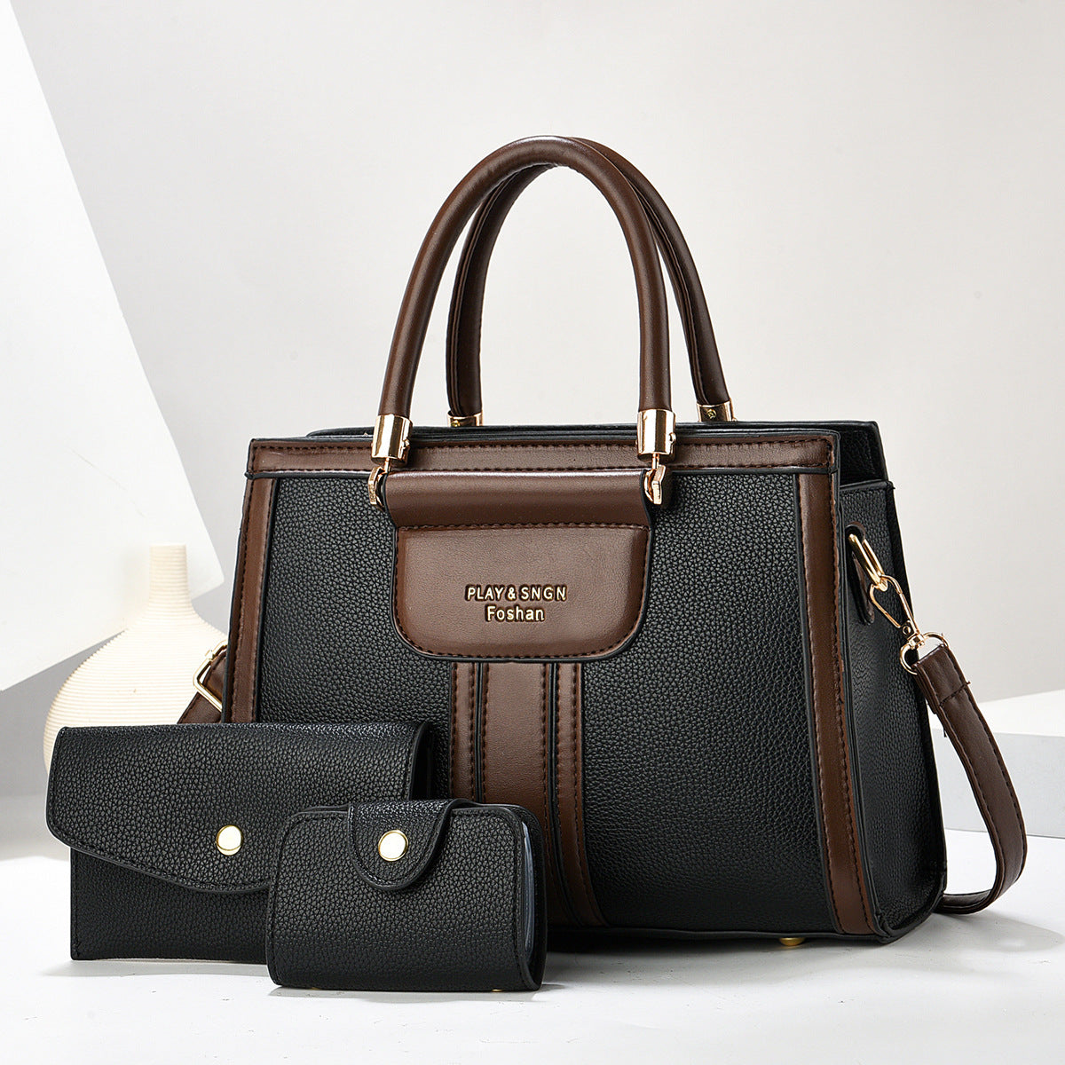Carry Garnet Tote Bag