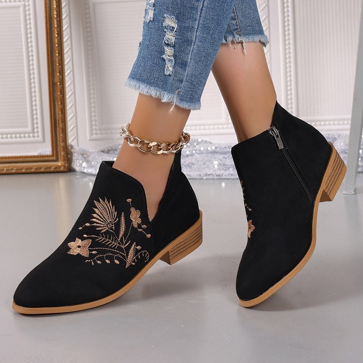 Stride Arden Pointed Ankle Boots