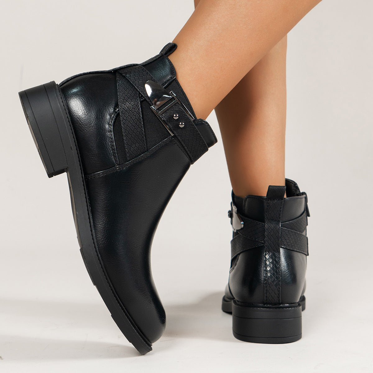 Stride Zip Ankle Chelsea Boots