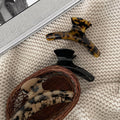 Ember Bexley Retro Claw Clip