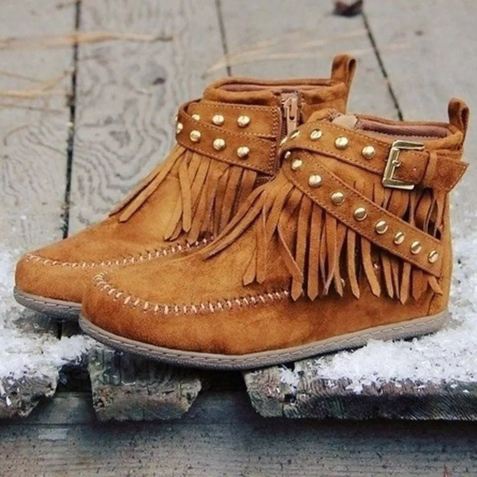 Stride Retro Ankle Boots