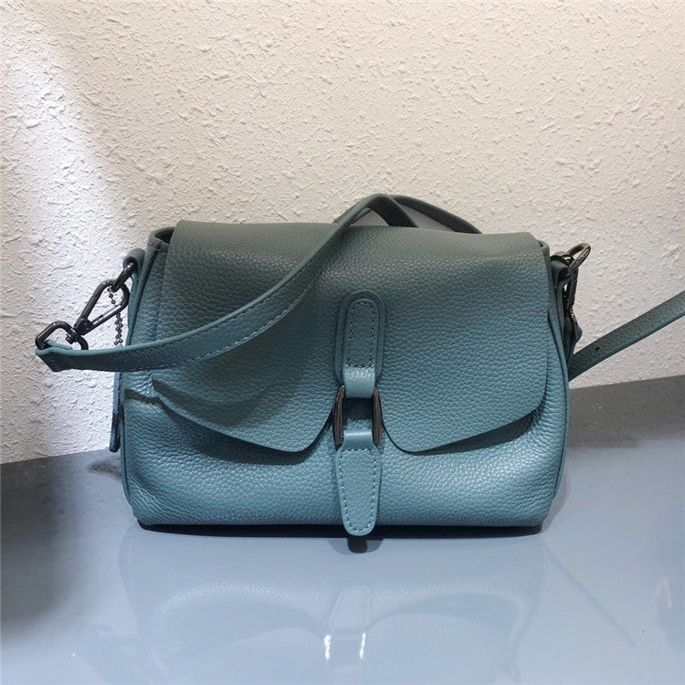 Carry Calder Crossbody Bag